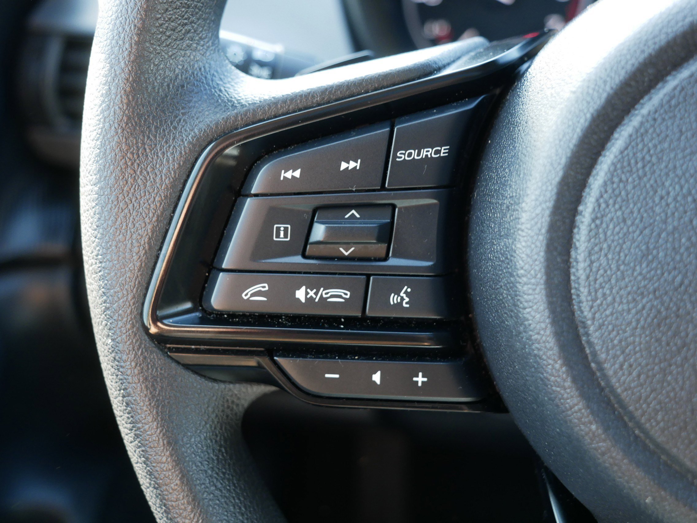 Used 2025 Magnetite Gray Metallic Subaru Premium image 31