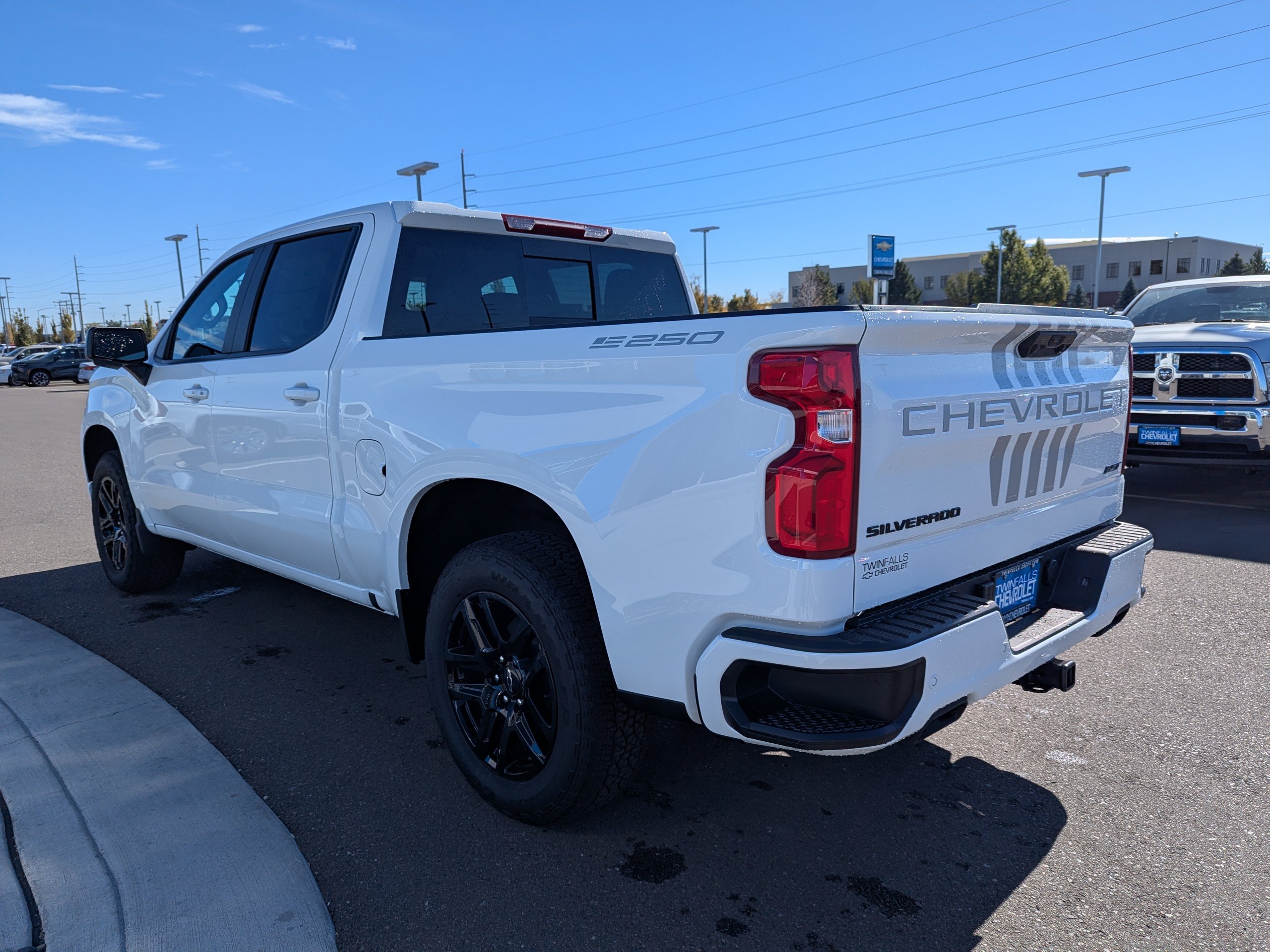 2026 Chevrolet Silverado 1500 RST - Photo 36