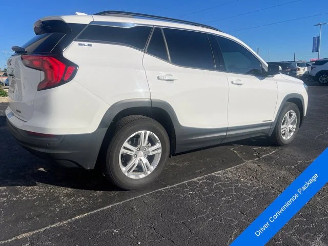 Used 2020 Summit White GMC SLE image 6