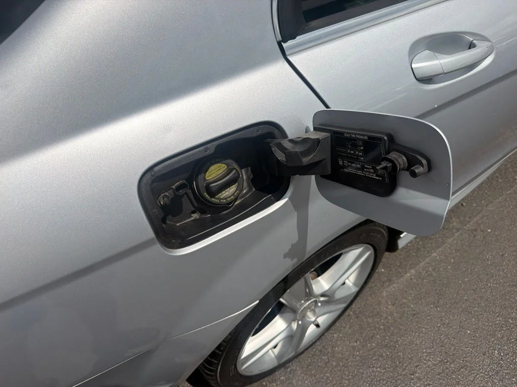 Used 2011 Silver Mercedes-Benz C 300 image 48
