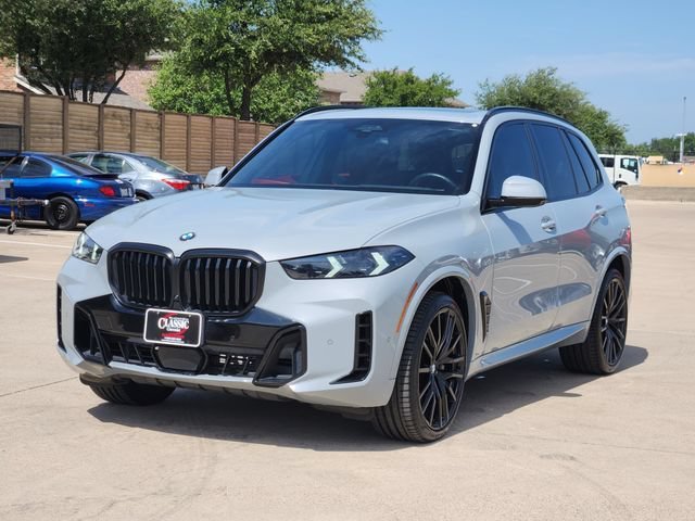 Used 2024 Gray BMW xDrive40i image 12