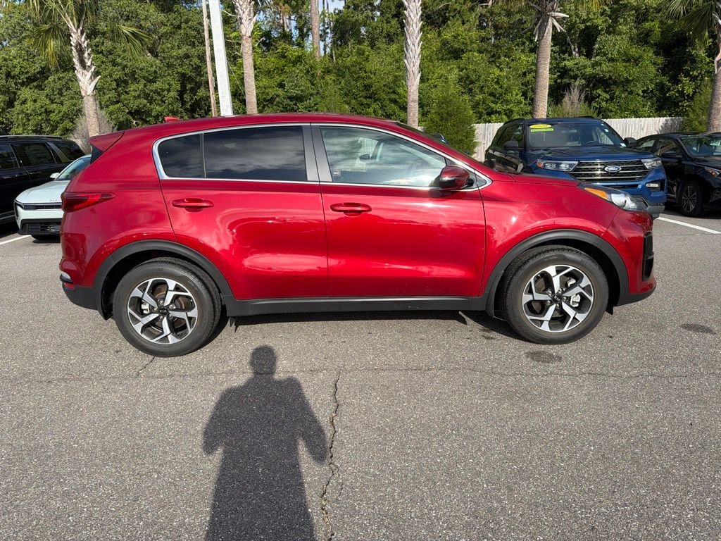 Used 2020 Red Kia LX image 3