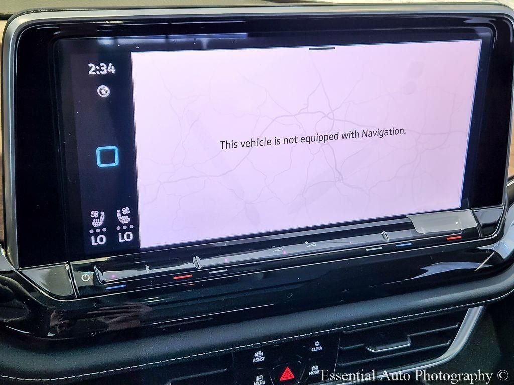 New 2026 Pure Gray Volkswagen 2.0T SE w/Technology image 14