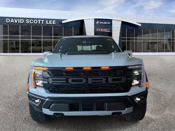 Used 2025 Oxford White Ford Raptor image 3