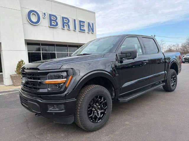 New 2026 Agate Black Metallic Ford XLT image 28