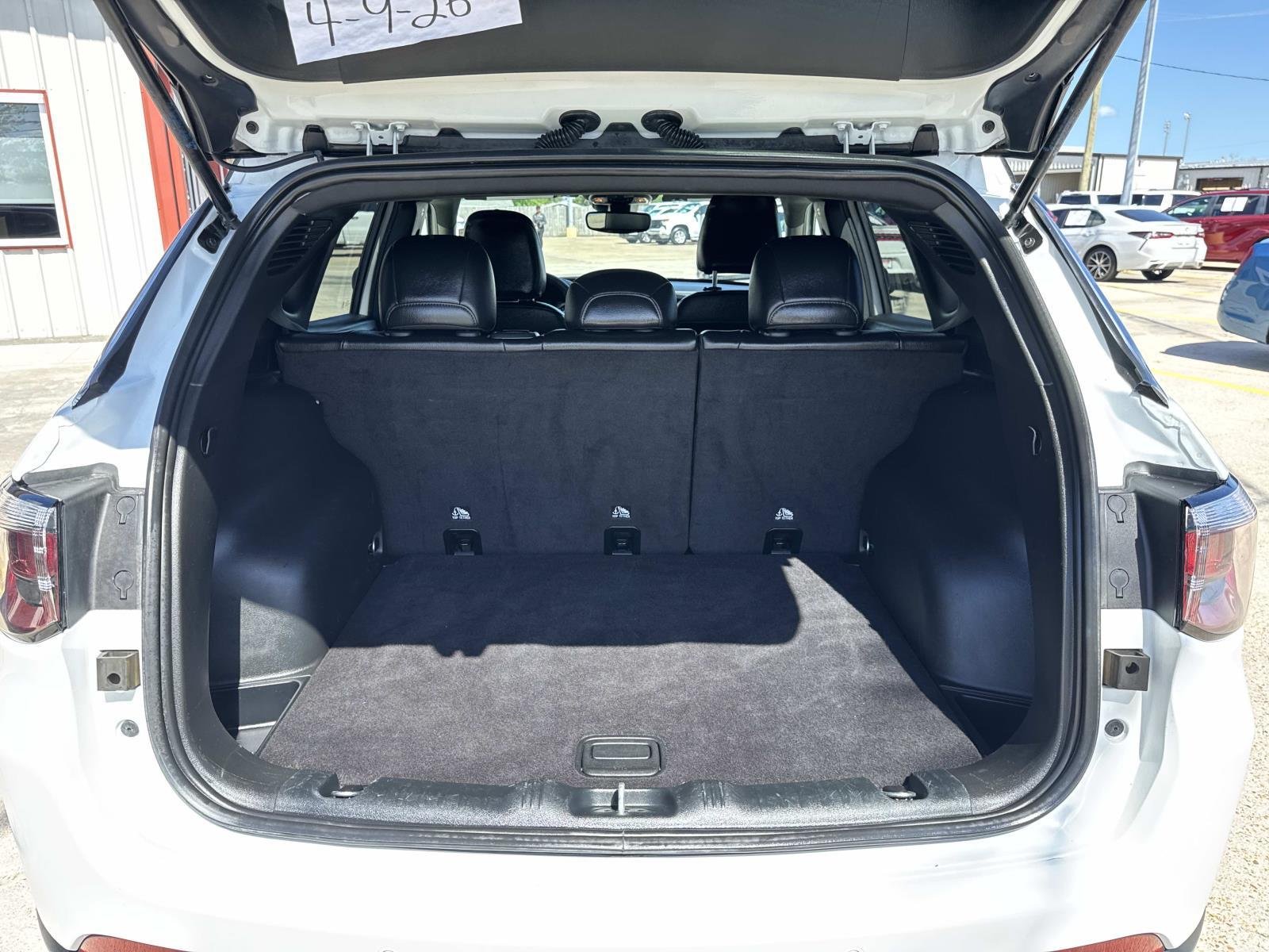 Used 2025 Bright White Clearcoat Jeep Limited image 8