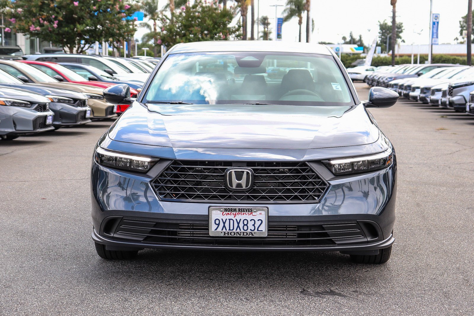 Certified Used 2025 Meteorite Gray Metallic Honda LX image 2