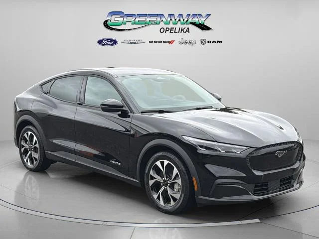 2026 Ford Mustang-Mach-e Select's photo