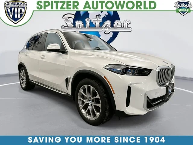 Used 2026 White BMW xDrive40i image 1