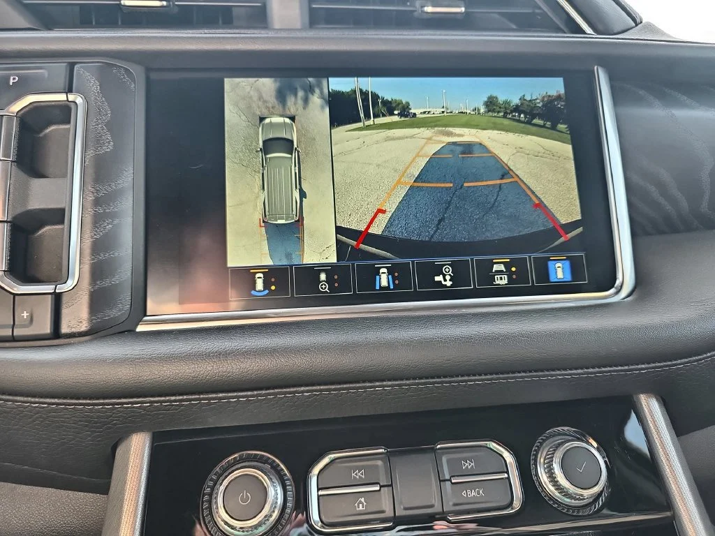 Used 2022 Onyx Black GMC Denali image 2