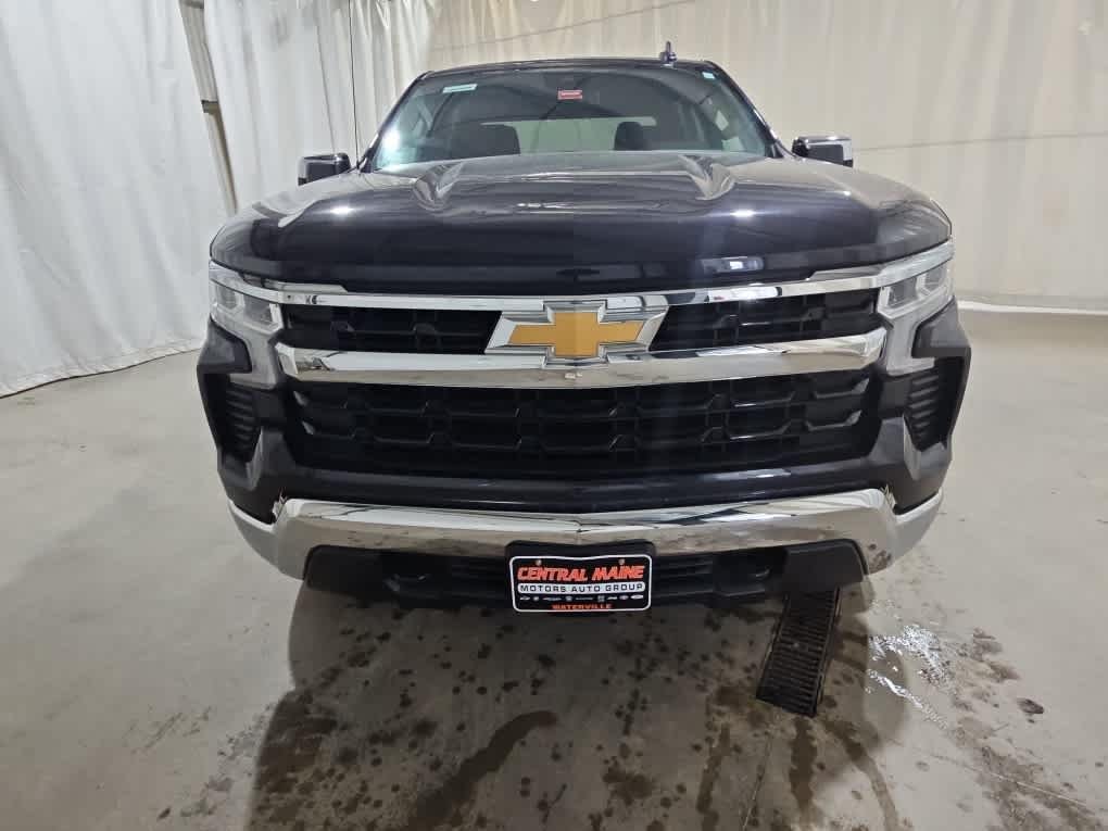 Used 2023 Dark Ash Metallic Chevrolet LT image 15