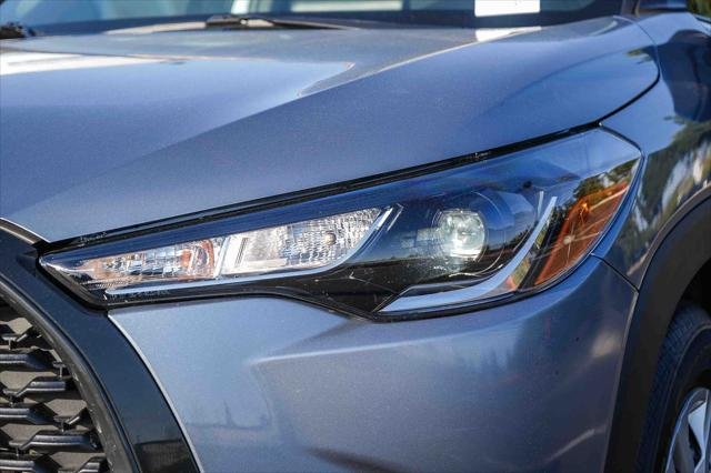 Certified Used 2025 CELESTITE GRAY ME. Toyota  image 5