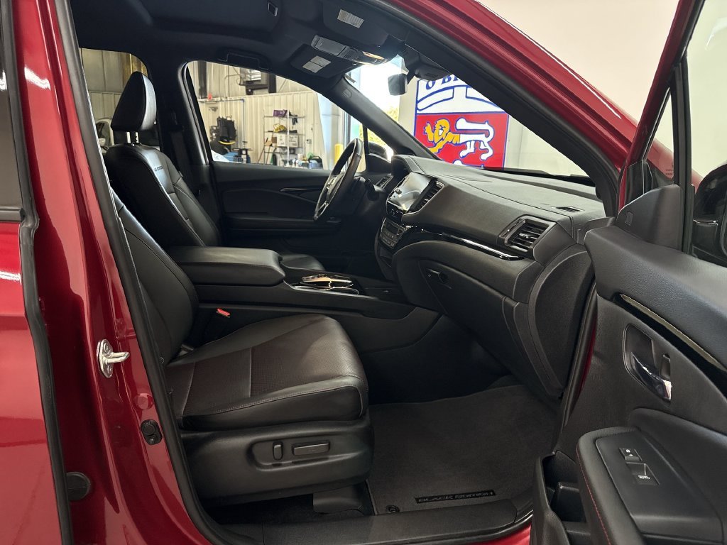 Used 2024 Red Honda Black Edition image 18