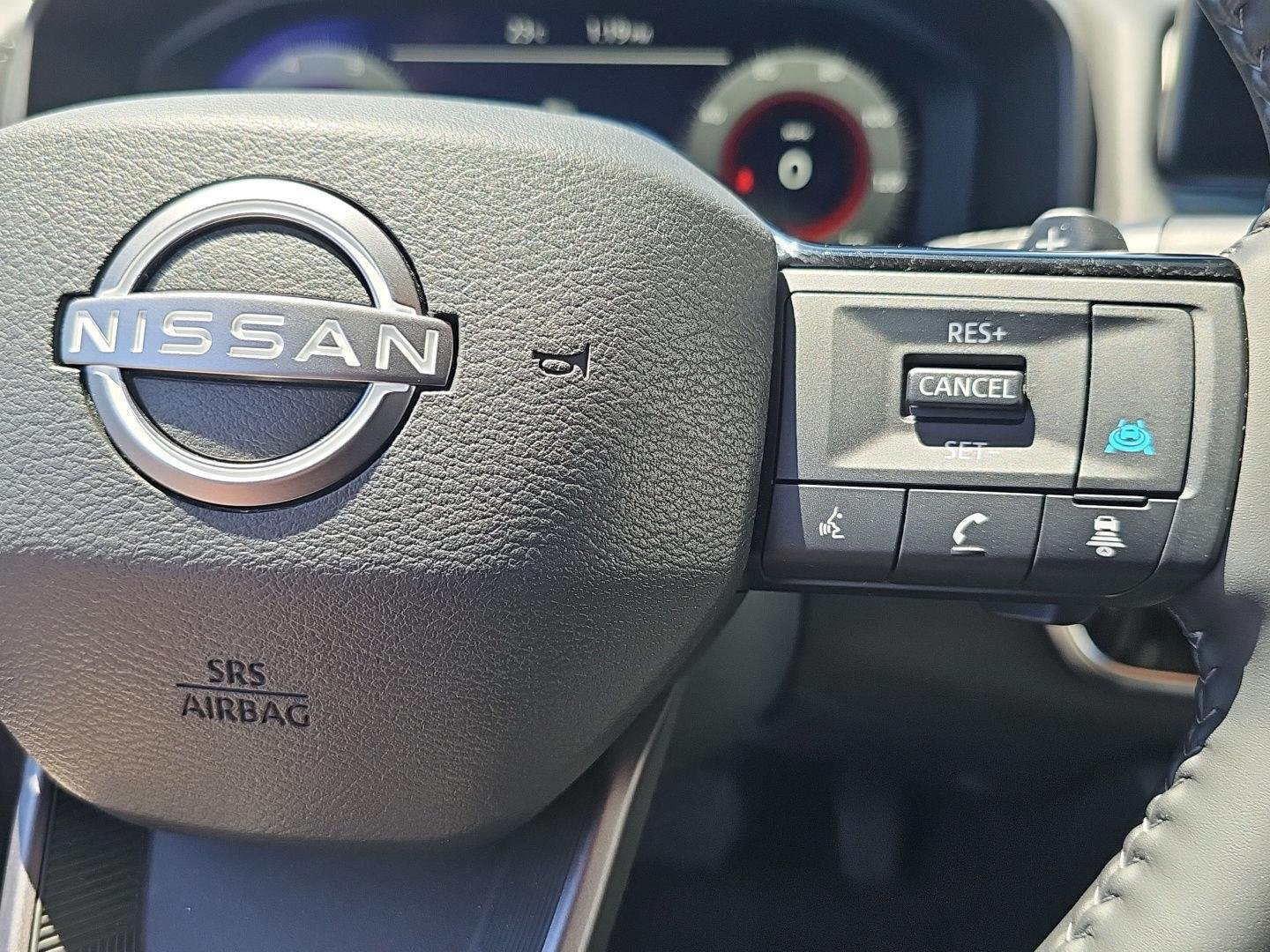 Used 2025 Gun Metallic Nissan SL image 18