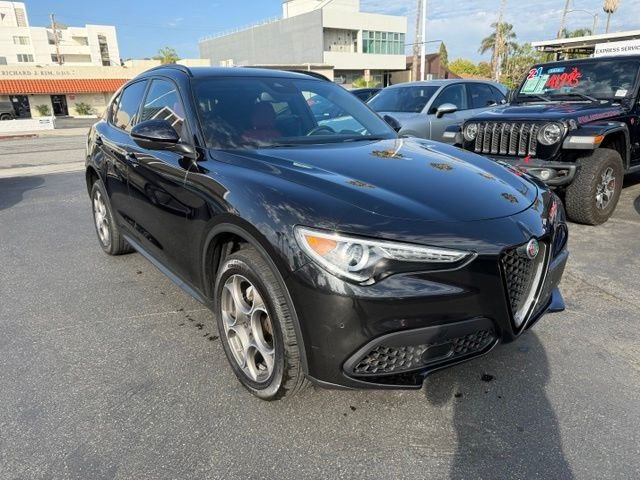 Certified Used 2022 Black Metallic Alfa Romeo Sprint image 1