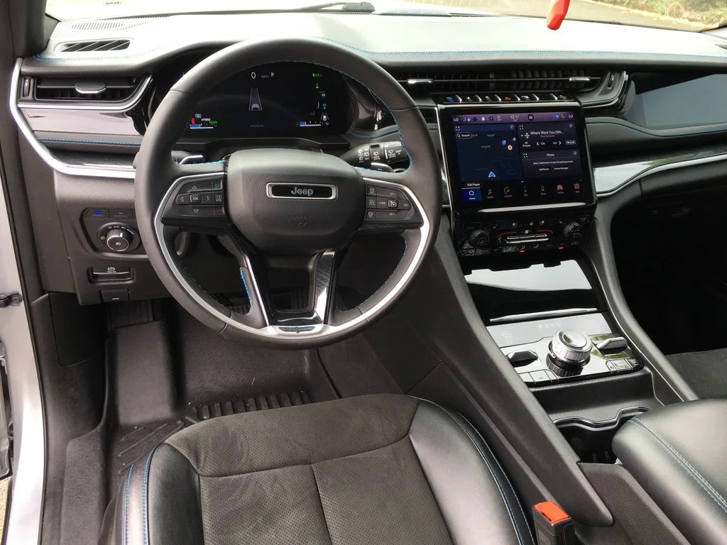 2024 Jeep Grand Cherokee Trailhawk 4xe - Photo 23