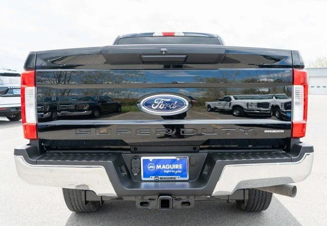 Used 2018 Black Ford XLT image 6