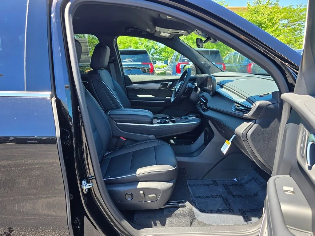2026 Buick Enclave Preferred - Photo 28