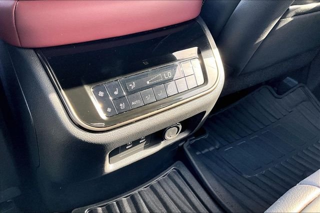 Used 2026 Black INFINITI AUTOGRAPH image 32