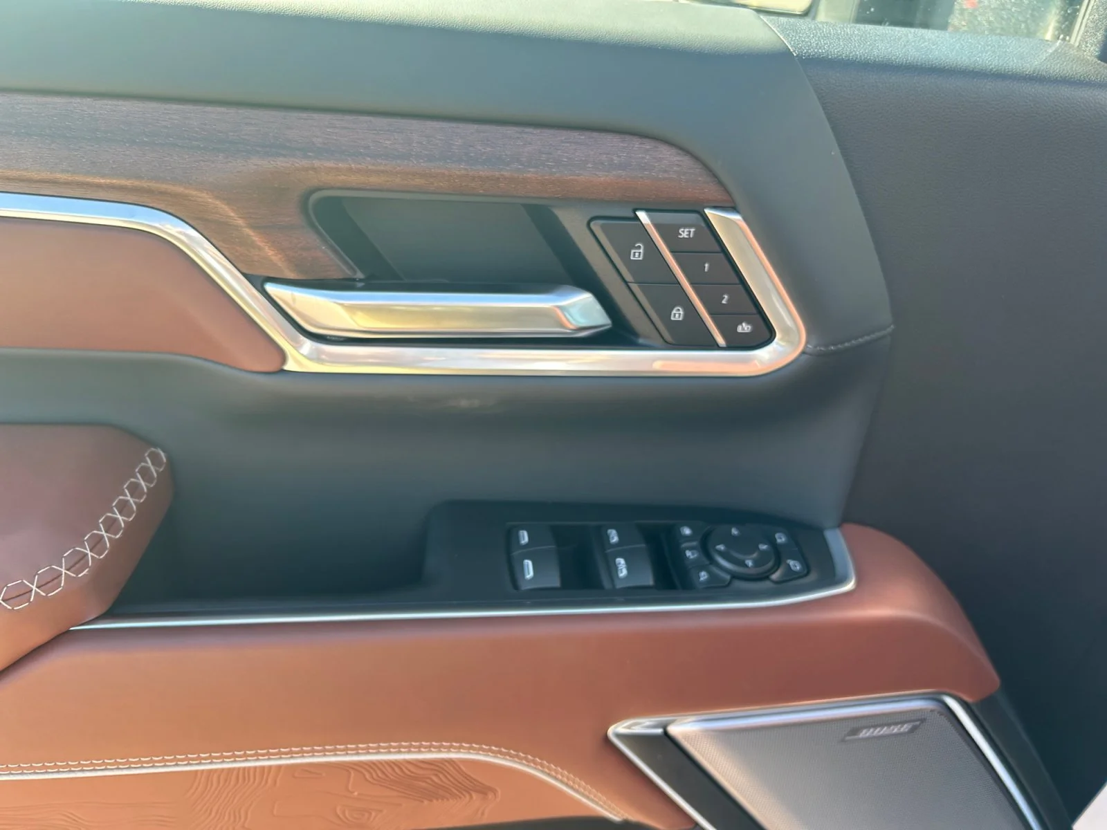 New 2026 Summit White GMC Denali Ultimate image 17