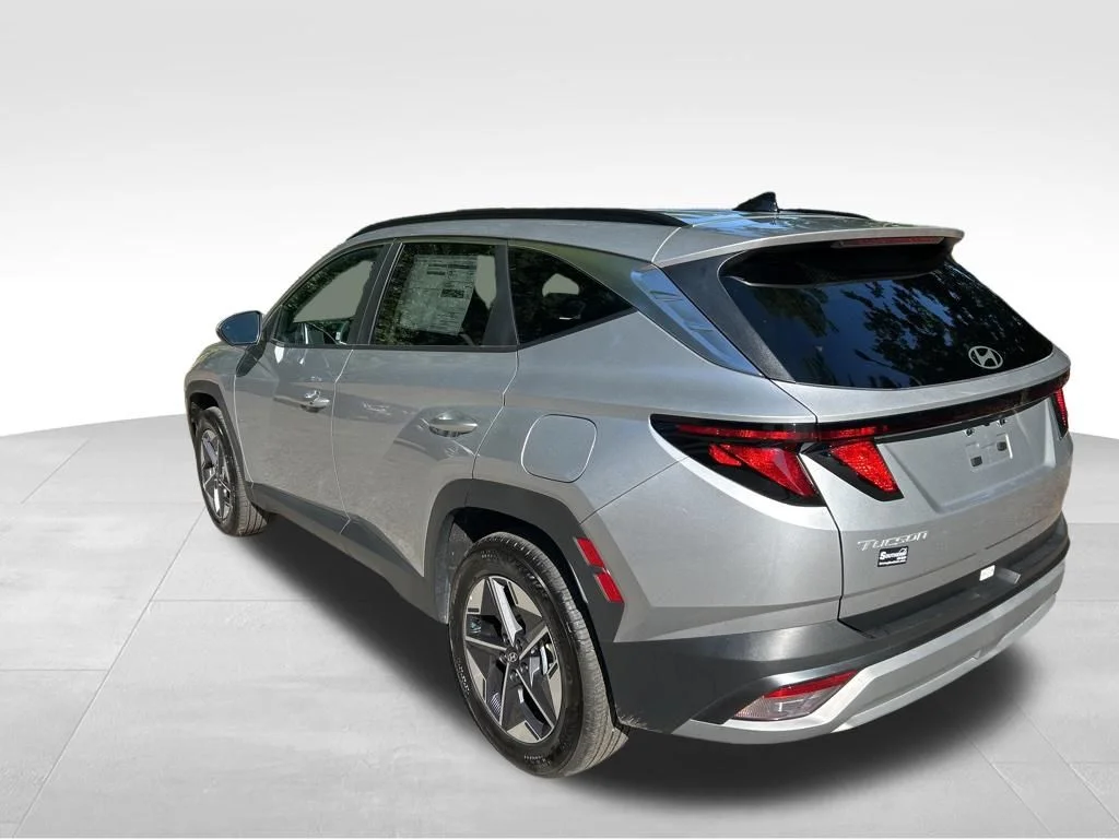 Used 2026 Silver Hyundai SEL image 3