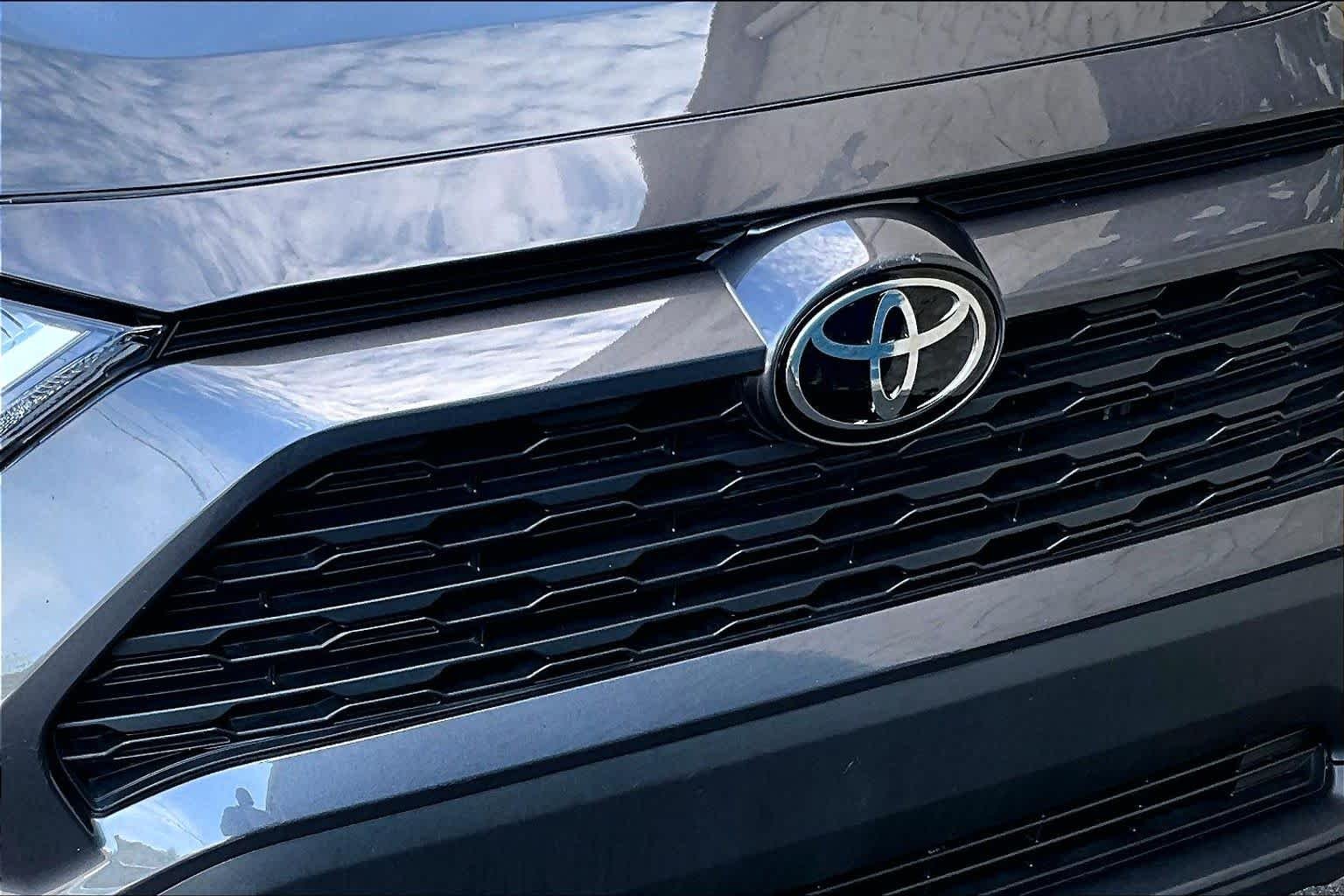 Used 2024 Magnetic Gray Metallic Toyota LE image 29