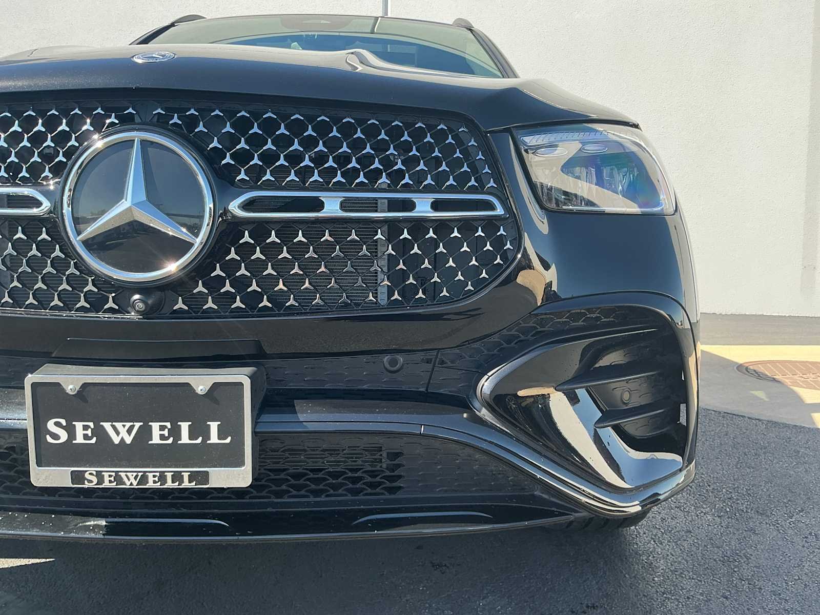 Certified Used 2026 Obsidian Black Metallic Mercedes-Benz GLE 350 image 7