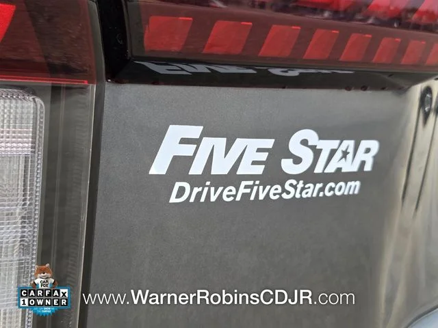 Used 2025 Gray Ford ST-Line image 30