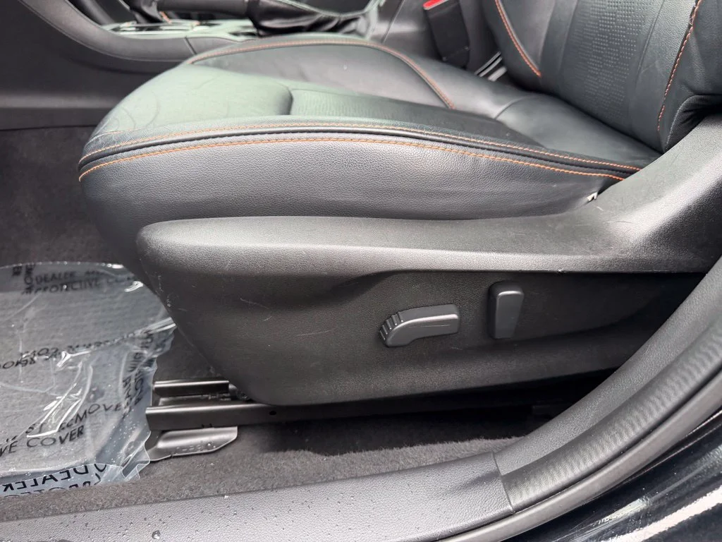 Used 2019 Crystal Black Silica Subaru 2.0i Limited image 13