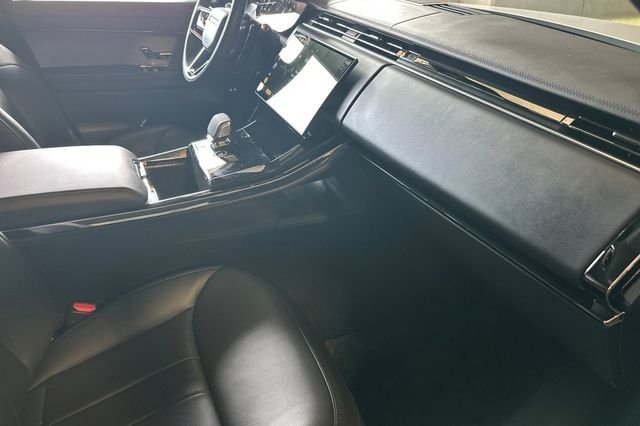 Used 2025 Gray Land Rover Dynamic SE image 15