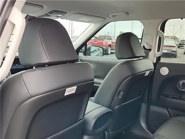 New 2026 Abyss Black Pearl Hyundai Blue SEL image 9