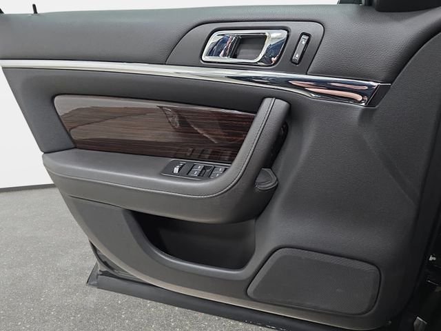 Used 2011 Black Lincoln EcoBoost image 26