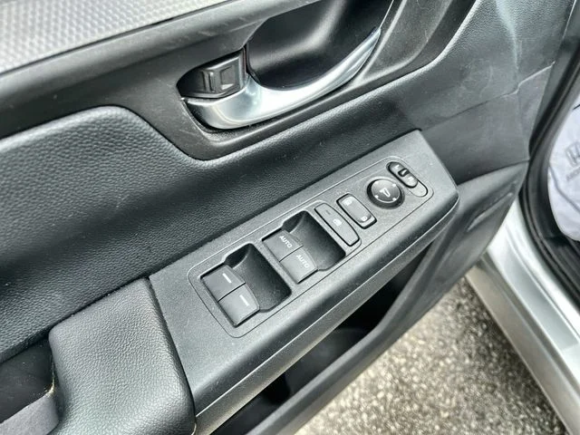 Used 2024  Honda Sport image 17