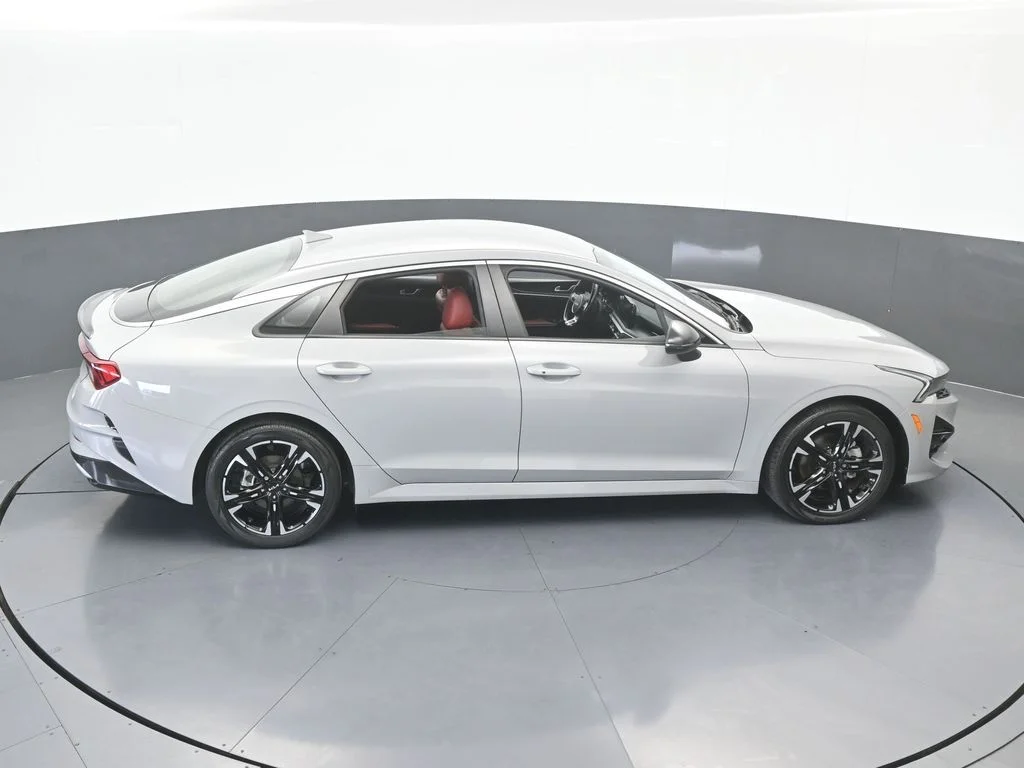 Used 2024 Wolf Gray Kia GT-Line image 56