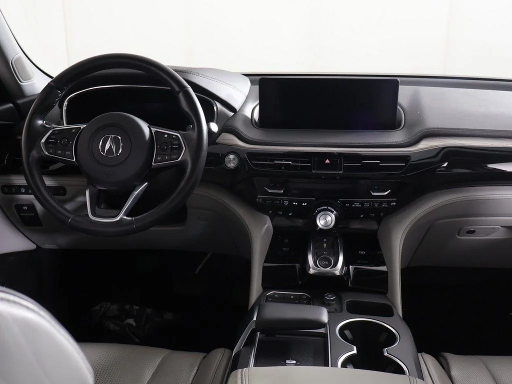 Used 2022 Silver Acura Advance image 38