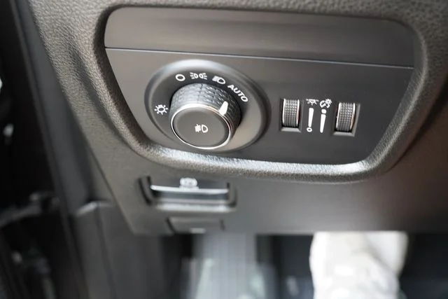 Certified Used 2024 Gray Jeep Limited image 28