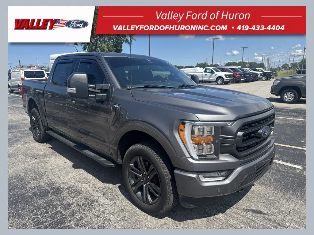 Used 2023 Gray Metallic Ford XLT image 1