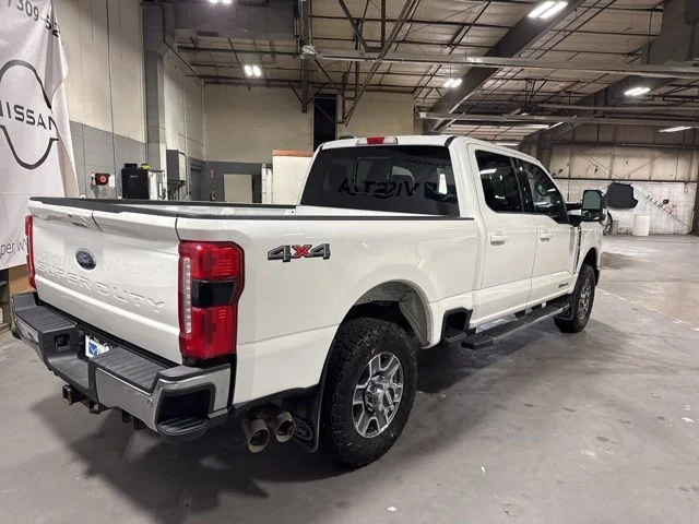 Used 2024 Oxford White Ford Lariat image 4