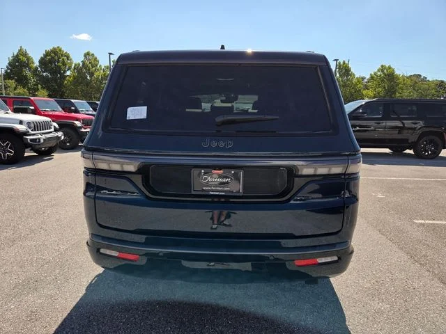 New 2026 Fathom Blue Pearl-Coat Exterior Paint (Late Availability) Jeep Limited Reserve image 13