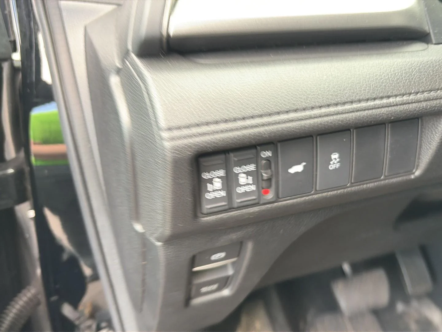 Used 2025  Honda EX-L image 10