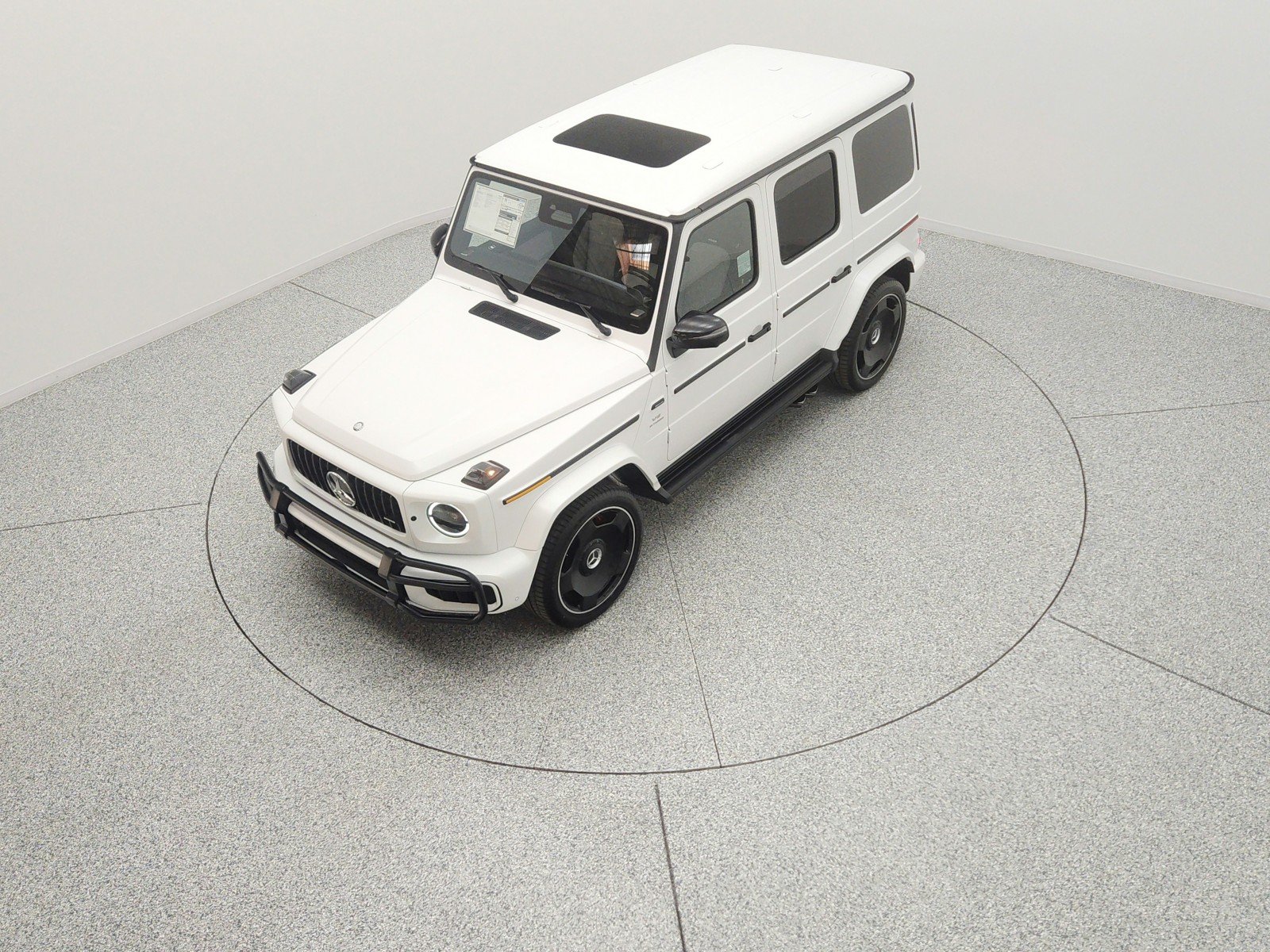 New 2026 MANUFAKTUR Moonlight White Magno Mercedes-Benz AMG® G 63 SUV image 9