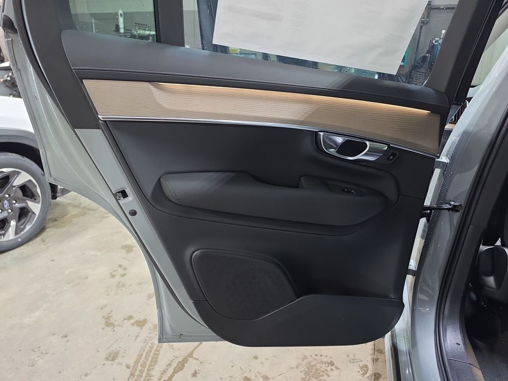 New 2026 Gray Volvo T8 Plus image 11