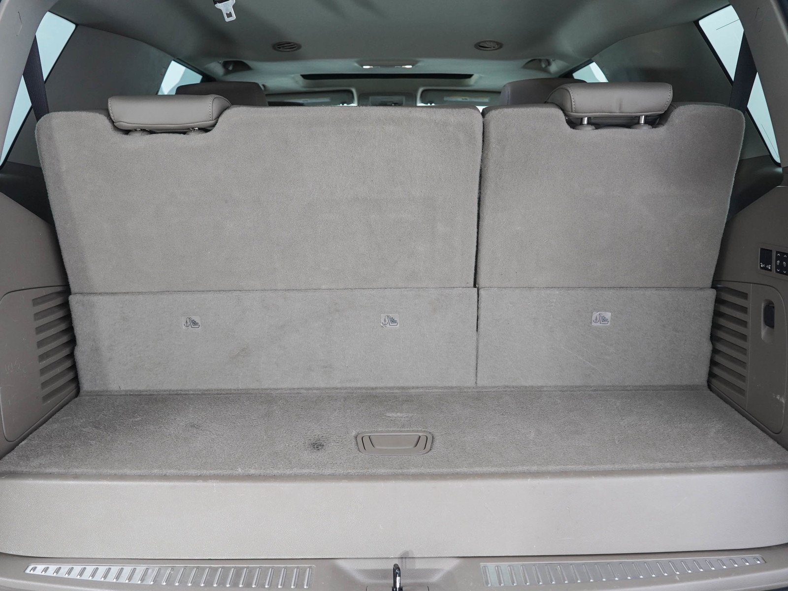 Used 2020 SUMMIT WHITE Chevrolet LT image 9