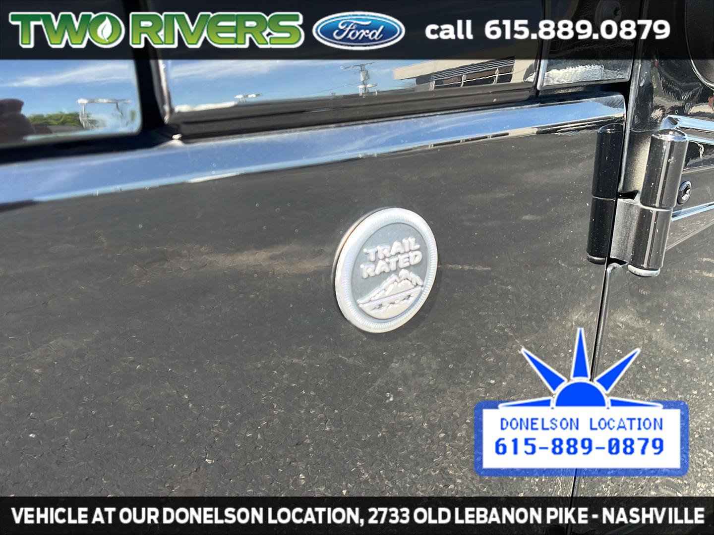 Used 2017 Black Clearcoat Jeep Sahara image 5