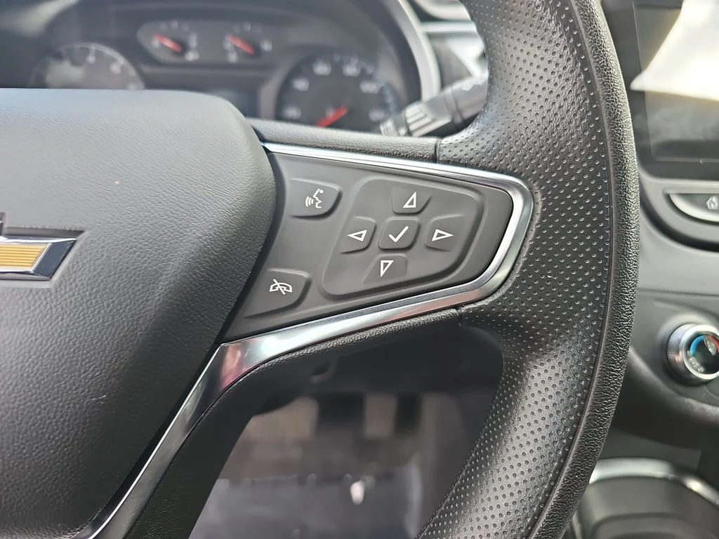 Used 2023 Black Chevrolet LT image 17