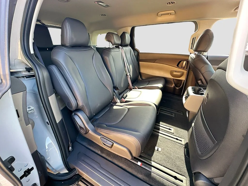2026 Kia Carnival EX - Photo 28