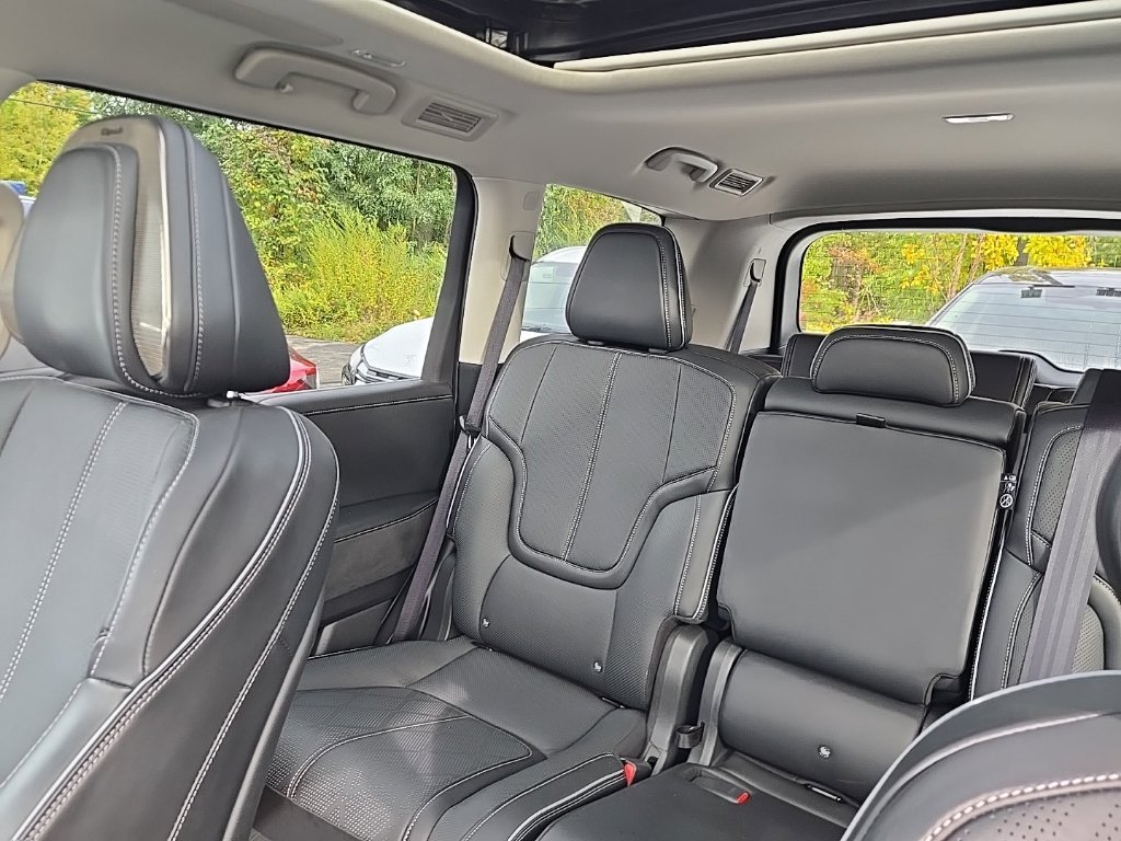 Used 2025 Blue INFINITI SENSORY image 21