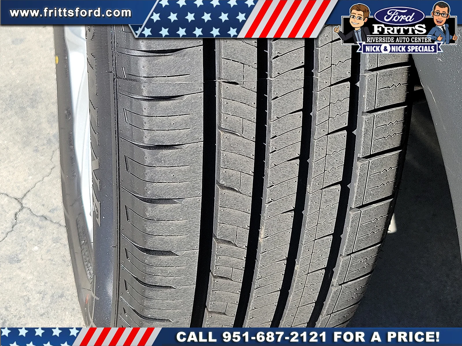 Certified Used 2022 Blue Metallic Ford SE image 19