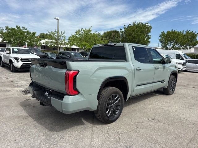 Used 2024  Toyota Platinum image 12