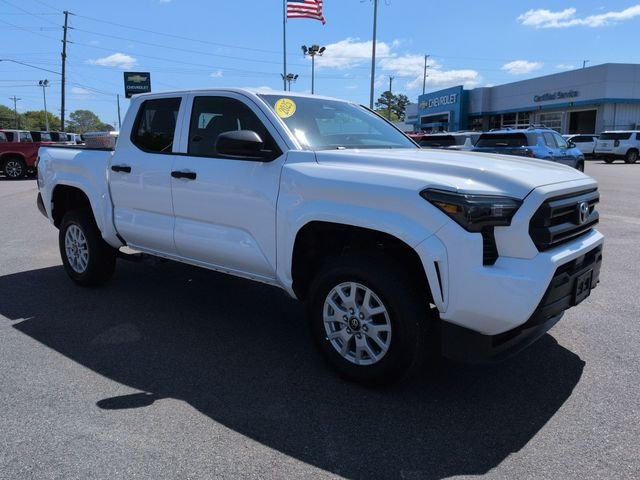 2025 Toyota Tacoma SR - Photo 7
